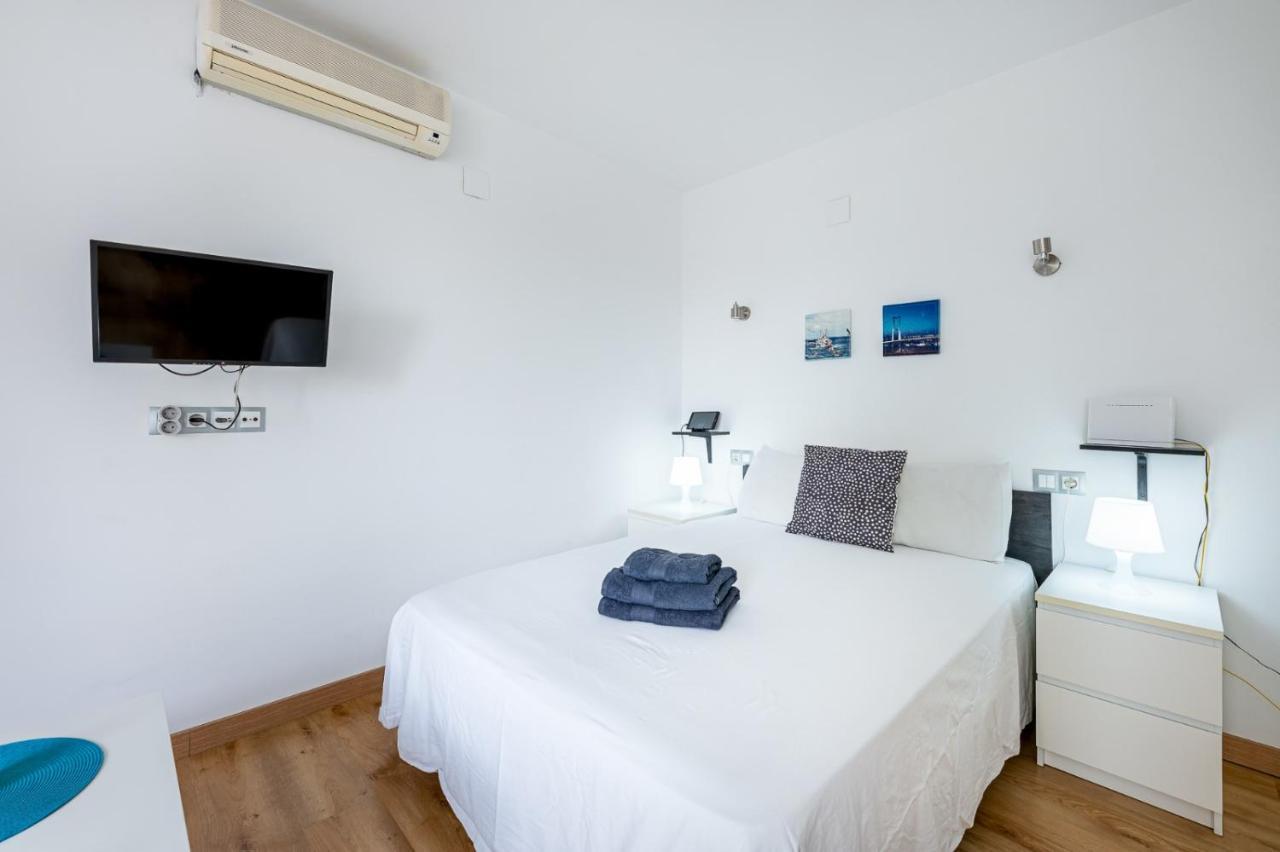 Solaz-Andaluz City Center Apartment By Namaste Elite Торремолинос Экстерьер фото